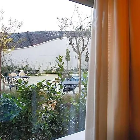 Elite Palace Hotel 3*